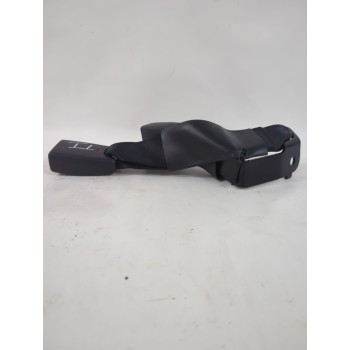 Recambio de enganche cinturon trasero izquierdo para toyota avensis (_t25_) 1.8 (zzt251_) referencia OEM IAM 7348005052C0  