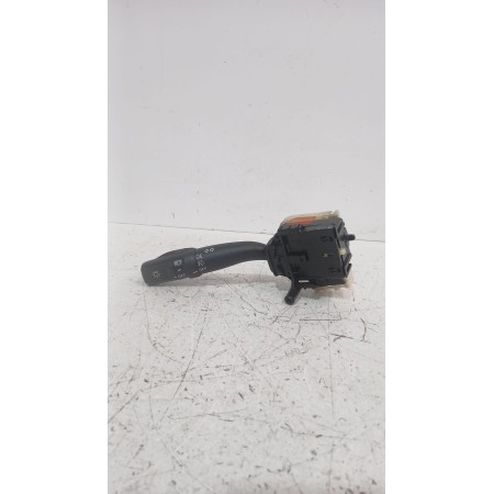 Recambio de mando luces para toyota avensis (_t25_) 1.8 (zzt251_) referencia OEM IAM 173650  