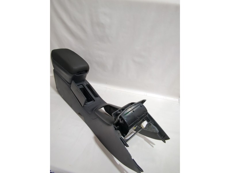 Recambio de consola central para toyota avensis (_t25_) 1.8 (zzt251_) referencia OEM IAM 5891105070B0  