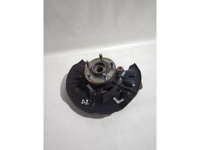 Recambio de mangueta delantera izquierda para toyota avensis (_t25_) 1.8 (zzt251_) referencia OEM IAM 4321205051  