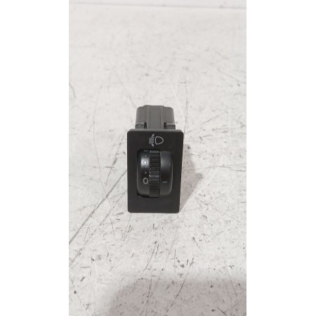 Recambio de mando luces para toyota avensis (_t25_) 1.8 (zzt251_) referencia OEM IAM 8415205050  