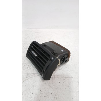 Recambio de rejilla aireadora para toyota avensis (_t25_) 1.8 (zzt251_) referencia OEM IAM 5566005100  