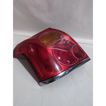 Recambio de piloto trasero izquierdo para toyota avensis (_t25_) 1.8 (zzt251_) referencia OEM IAM 8156105150  