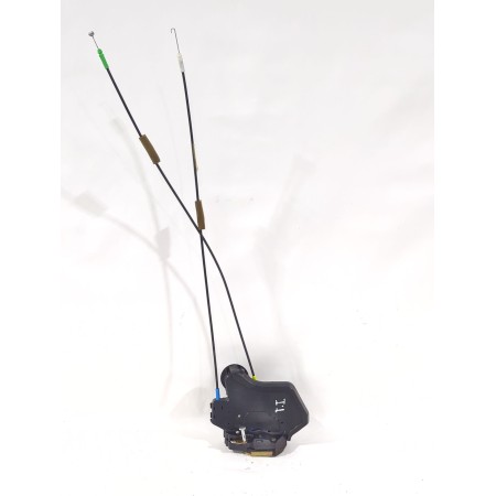 Recambio de cerradura puerta trasera izquierda para toyota avensis (_t25_) 1.8 (zzt251_) referencia OEM IAM 6906002102  