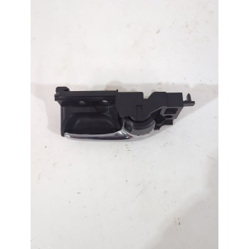 Recambio de maneta interior trasera derecha para toyota avensis (_t25_) 1.8 (zzt251_) referencia OEM IAM 6920505040B0  