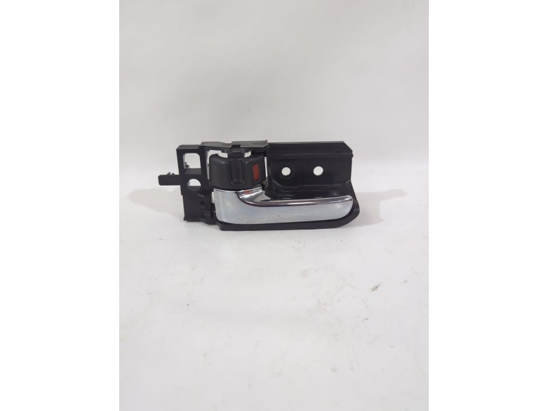 Recambio de maneta interior trasera izquierda para toyota avensis (_t25_) 1.8 (zzt251_) referencia OEM IAM 6920605040B0  