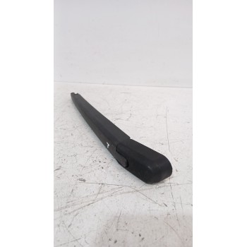 Recambio de brazo limpia trasero para toyota avensis (_t25_) 1.8 (zzt251_) referencia OEM IAM 8524105070  