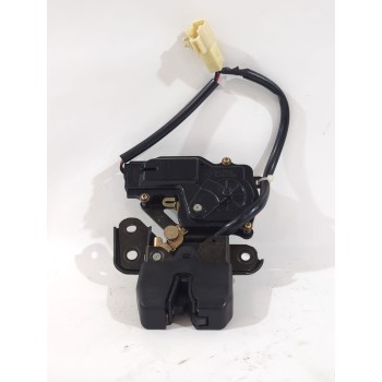 Recambio de cerradura maletero / porton para toyota avensis (_t25_) 1.8 (zzt251_) referencia OEM IAM 6935005041  