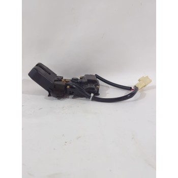 Recambio de cerradura maletero / porton para toyota avensis (_t25_) 1.8 (zzt251_) referencia OEM IAM 6935005041  