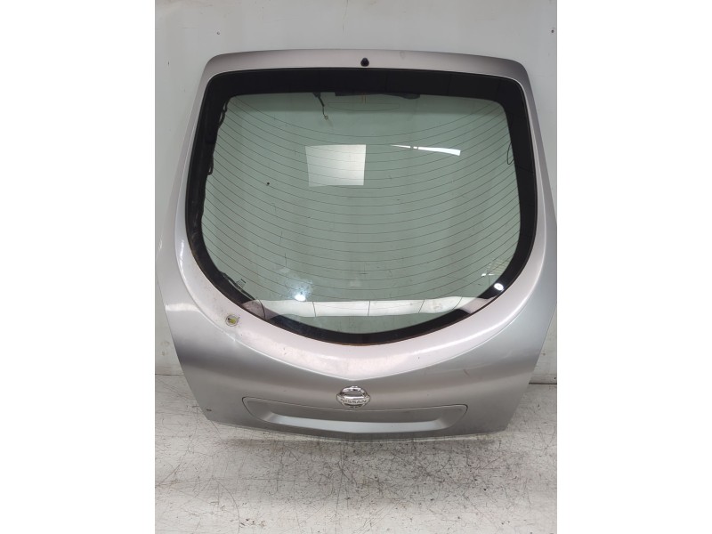 Recambio de porton trasero para nissan primera hatchback (p12) 1.6 referencia OEM IAM 90100AU233  