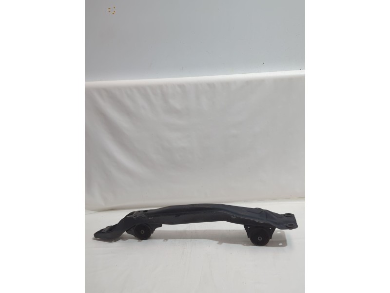 Recambio de travesaño para nissan primera hatchback (p12) 1.6 referencia OEM IAM 11240AV300  