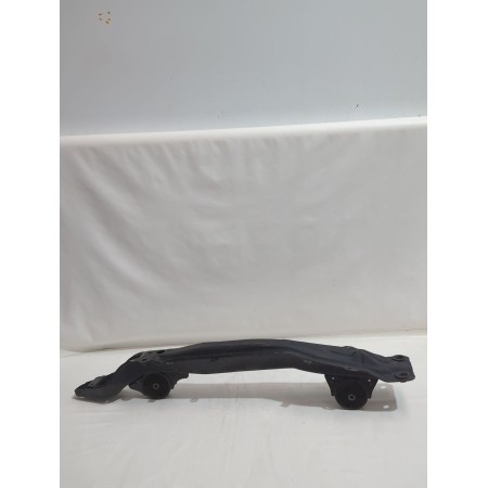 Recambio de travesaño para nissan primera hatchback (p12) 1.6 referencia OEM IAM 11240AV300  