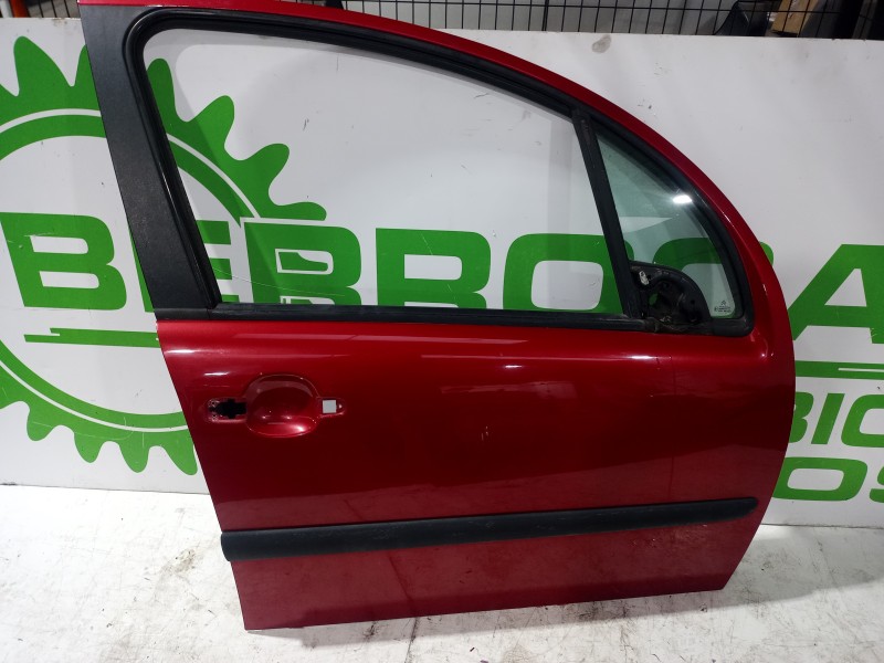 Recambio de puerta delantera derecha para citroën c3 1.4 hdi sx referencia OEM IAM 9004V1  