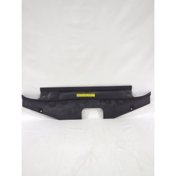 Recambio de moldura para nissan primera hatchback (p12) 1.6 referencia OEM IAM 61874AV610  