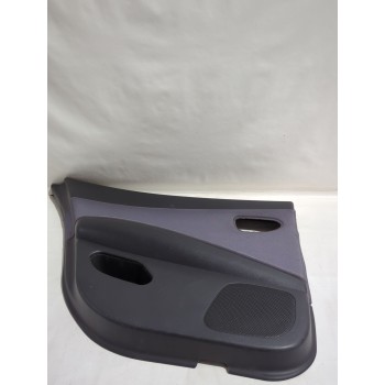 Recambio de guarnecido puerta trasera izquierda para nissan primera hatchback (p12) 1.6 referencia OEM IAM 82979AV600  
