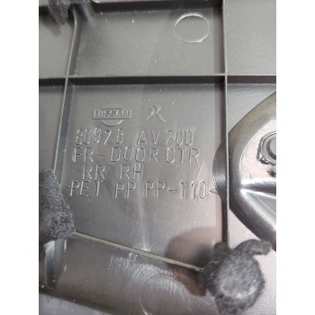 Recambio de guarnecido puerta delantera derecha para nissan primera hatchback (p12) 1.6 referencia OEM IAM 80978AV700  