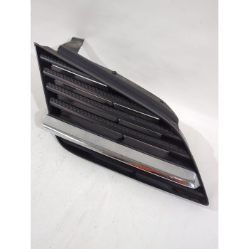 Recambio de rejilla paragolpes derecha para nissan primera hatchback (p12) 1.6 referencia OEM IAM 62320AU300  