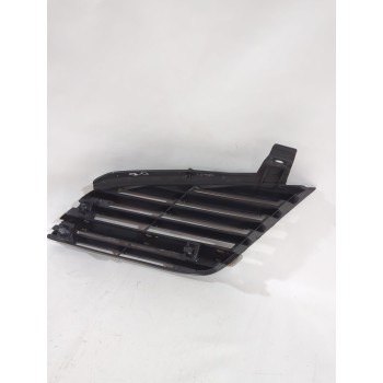 Recambio de rejilla paragolpes derecha para nissan primera hatchback (p12) 1.6 referencia OEM IAM 62320AU300  