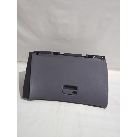Recambio de guantera para nissan primera hatchback (p12) 1.6 referencia OEM IAM 68510AV610  