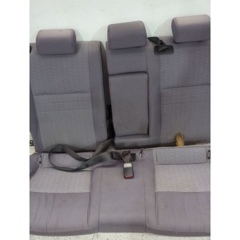 Recambio de asiento trasero para nissan primera hatchback (p12) 1.6 referencia OEM IAM   