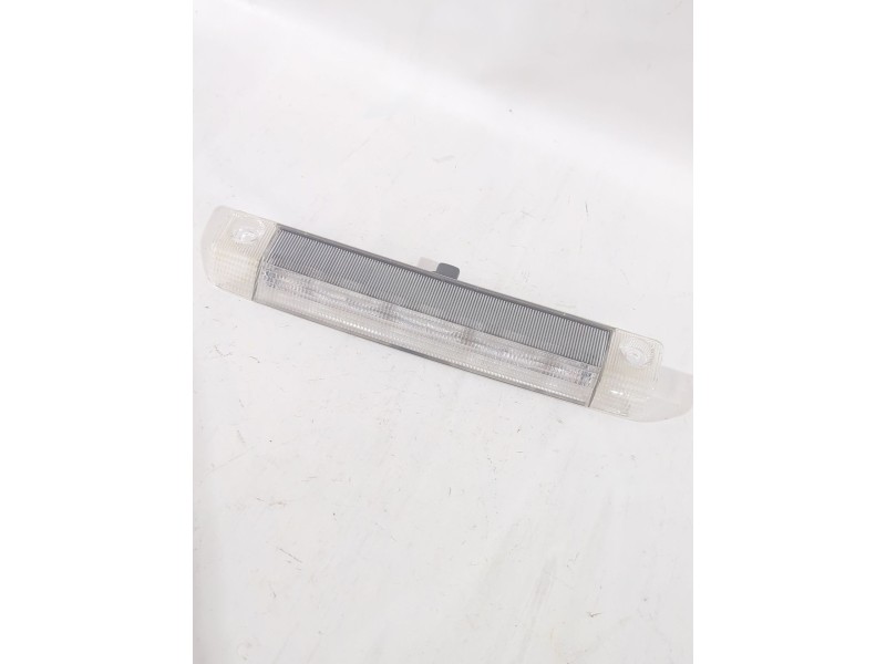 Recambio de luz central de freno para toyota yaris cross (mxp_) 1.5 hybrid (mxpj10) referencia OEM IAM A045053  