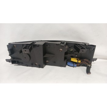 Recambio de cuadro instrumentos para nissan primera hatchback (p12) 1.6 referencia OEM IAM AV600  