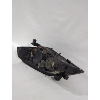 Recambio de faro derecho para nissan primera hatchback (p12) 1.6 referencia OEM IAM 26010AU80B  