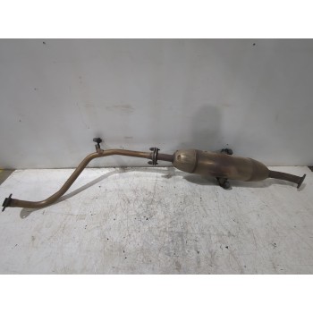 Recambio de tubo escape central para toyota auris (_e15_) 1.33 dual-vvti (nre150_) referencia OEM IAM 174200Y010  