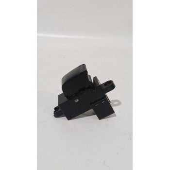 Recambio de mando elevalunas trasero izquierdo para nissan primera hatchback (p12) 1.6 referencia OEM IAM 25411AV600  