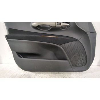 Recambio de guarnecido puerta delantera izquierda para toyota auris (_e15_) 1.6 (zre151_) referencia OEM IAM 67764X1F00  