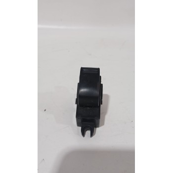 Recambio de mando elevalunas delantero derecho para nissan primera hatchback (p12) 1.6 referencia OEM IAM 25411AV600  