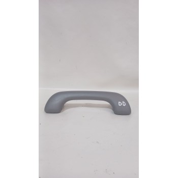 Recambio de asidero techo delantero derecho para nissan primera hatchback (p12) 1.6 referencia OEM IAM 8200000099  