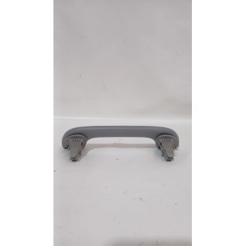 Recambio de asidero techo delantero derecho para nissan primera hatchback (p12) 1.6 referencia OEM IAM 8200000099  
