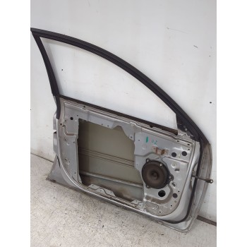 Recambio de puerta delantera izquierda para nissan primera hatchback (p12) 1.6 referencia OEM IAM 80101BA030  