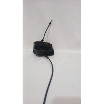 Recambio de cerradura puerta trasera derecha para nissan primera hatchback (p12) 1.6 referencia OEM IAM 82500AV60B  