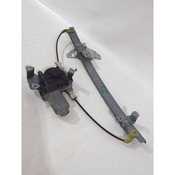 Recambio de elevalunas trasero izquierdo para nissan primera hatchback (p12) 1.6 referencia OEM IAM 82721AV60B  