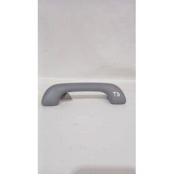 ASIDERO TECHO TRASERO DERECHO 8200003209 