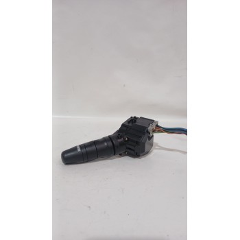 Recambio de mando limpia para nissan primera hatchback (p12) 1.6 referencia OEM IAM 25260AV610  