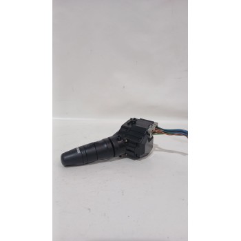 Recambio de mando limpia para nissan primera hatchback (p12) 1.6 referencia OEM IAM 25260AV610  