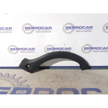 Recambio de moldura para mercedes-benz clase e (w210) berlina diesel 3.0 diesel cat referencia OEM IAM A2126800007  