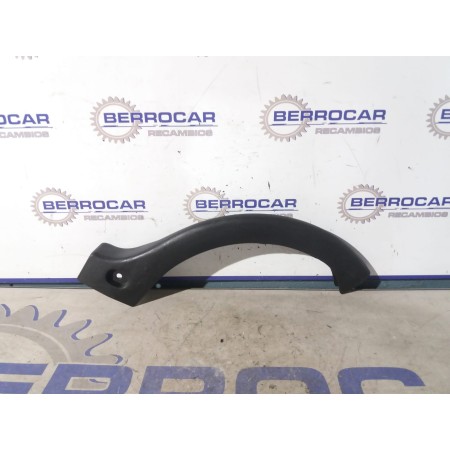 Recambio de moldura para mercedes-benz clase e (w210) berlina diesel 3.0 diesel cat referencia OEM IAM A2126800007  