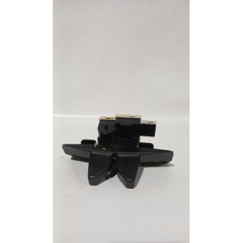 CERRADURA MALETERO / PORTON 90930AU200B1 