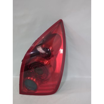 Recambio de piloto trasero derecho para nissan primera hatchback (p12) 1.6 referencia OEM IAM 26550AU21B  