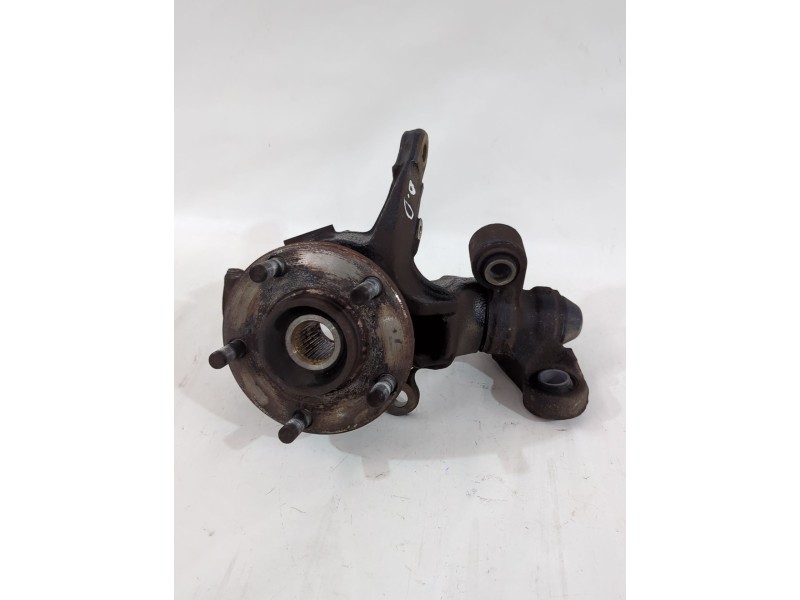 Recambio de mangueta delantera derecha para nissan primera hatchback (p12) 1.6 referencia OEM IAM 40010AU000  
