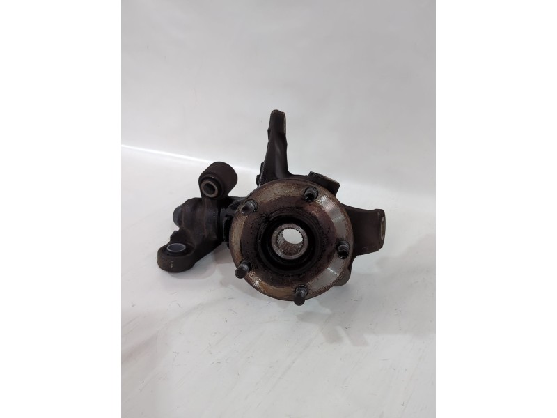 Recambio de mangueta delantera izquierda para nissan primera hatchback (p12) 1.6 referencia OEM IAM 40011AU000  