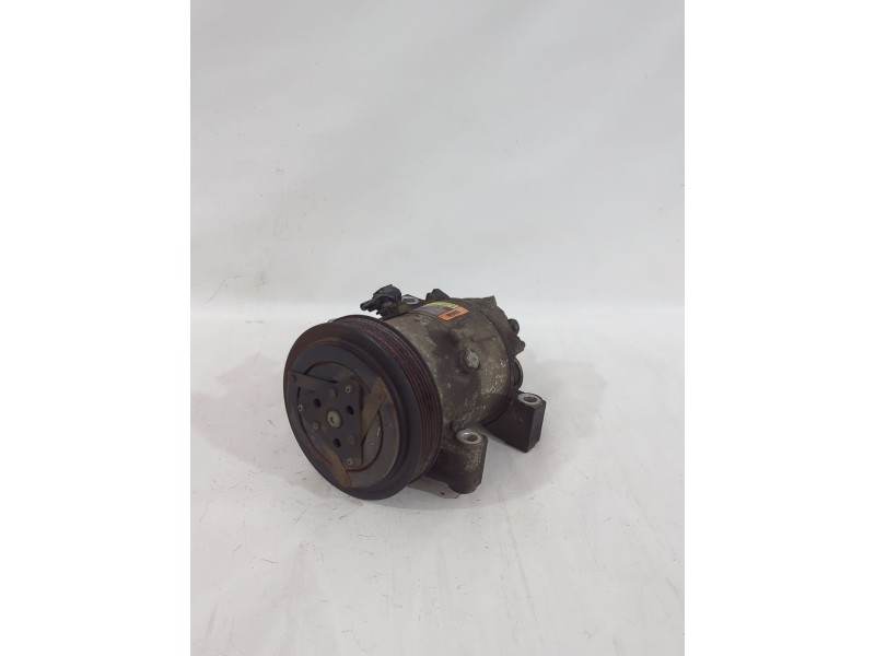 Recambio de compresor aire acondicionado para nissan primera hatchback (p12) 1.6 referencia OEM IAM 926009F510  