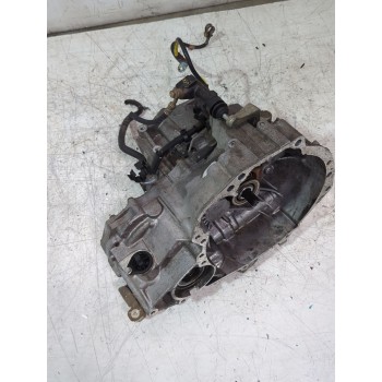 Recambio de caja cambios para nissan primera hatchback (p12) 1.6 referencia OEM IAM 304004M405/4M404  