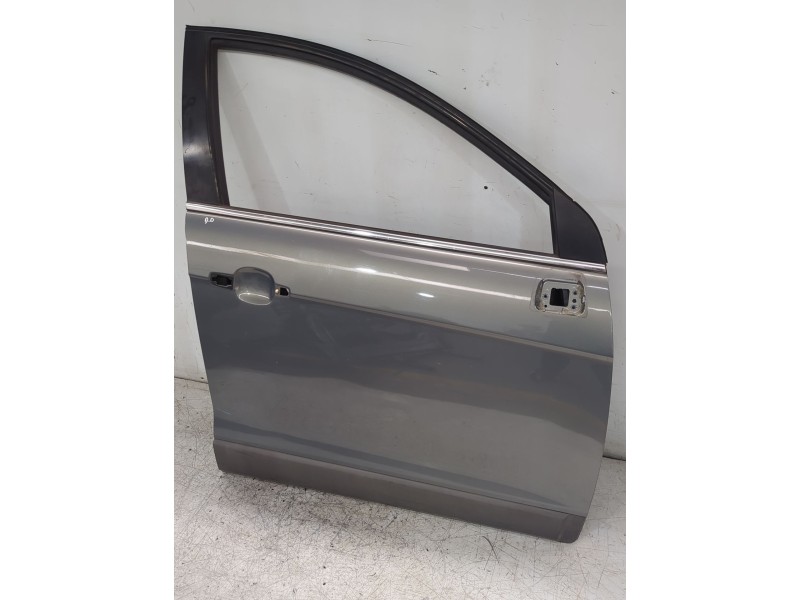 Recambio de puerta delantera derecha para chevrolet captiva (c100, c140) 2.2 d referencia OEM IAM 42352070  