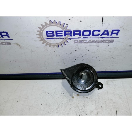 Recambio de claxon para saab 9-3 berlina 2.0 cat referencia OEM IAM 4448825  