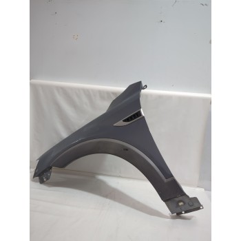 Recambio de aleta delantera izquierda para chevrolet captiva (c100, c140) 2.2 d referencia OEM IAM 96624392  